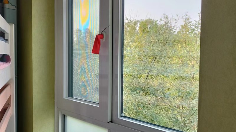 防火窗框架材质对比分析：安全与性能的权衡之道