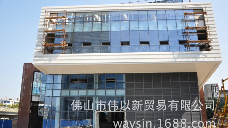 推拉门玻璃选错了，隐私和颜值都保不住